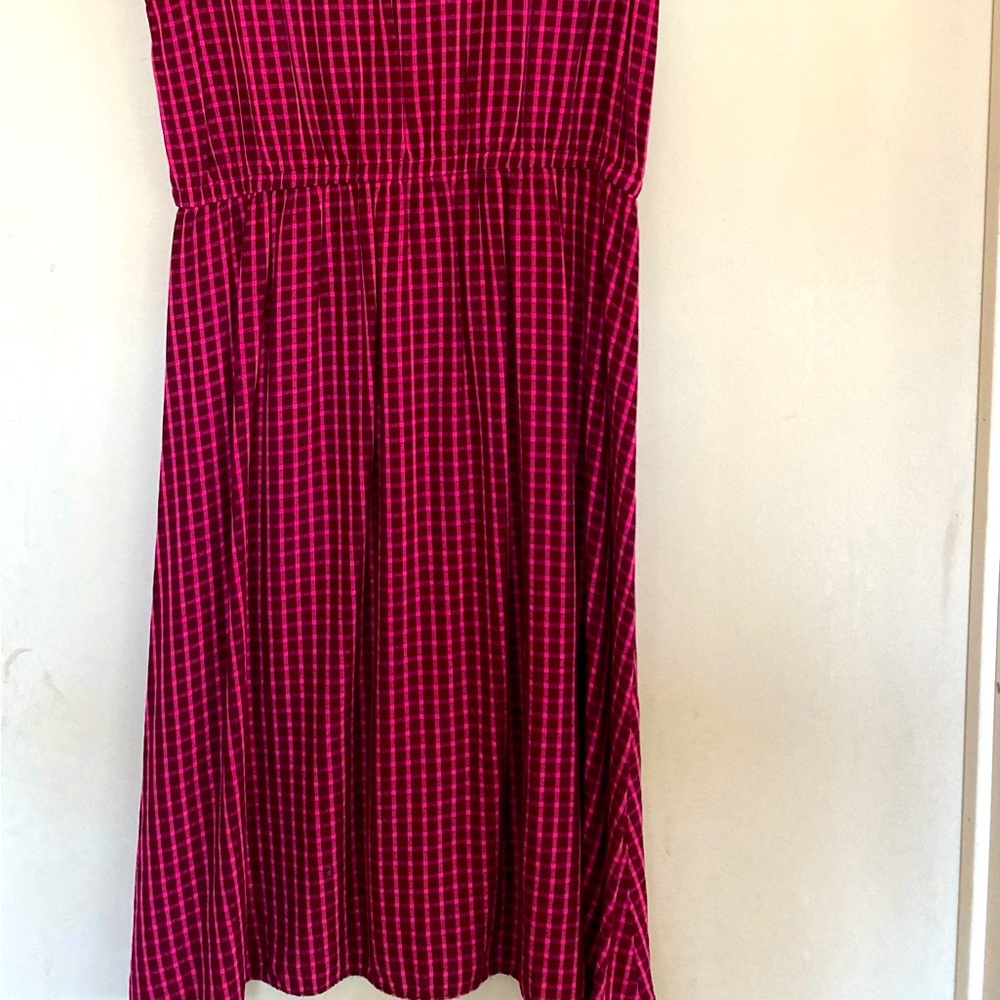 Medium OLD NAVY 100% rayon/viscose dress